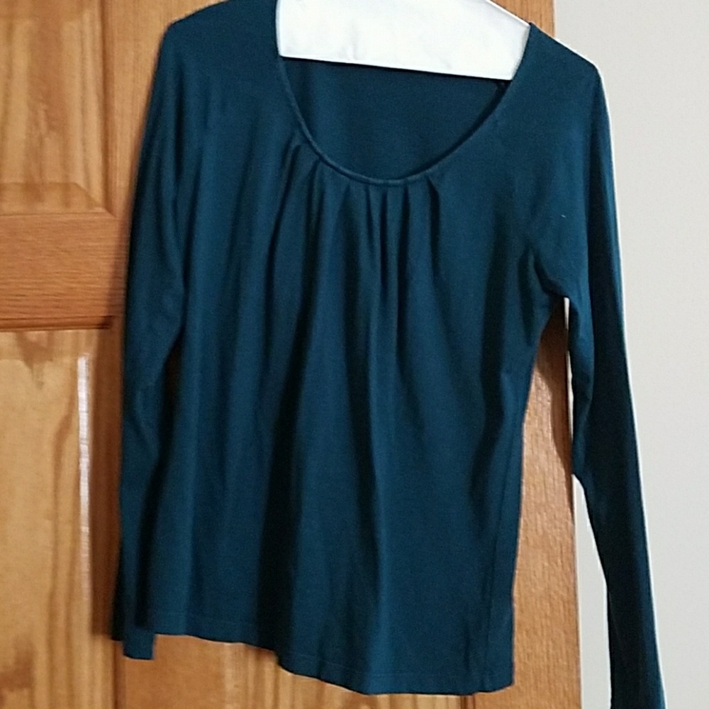 Talbots long sleeve tee